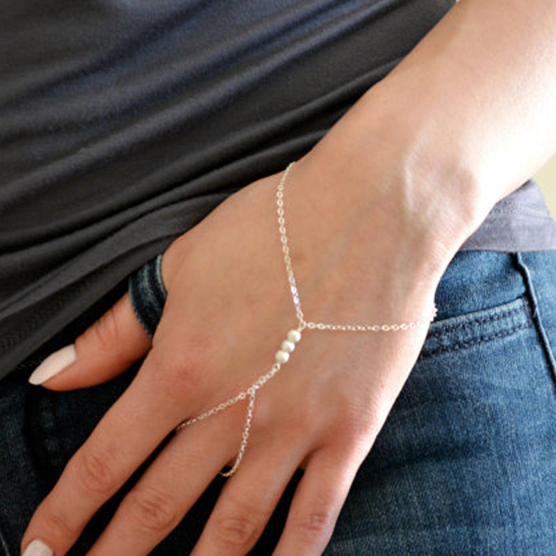 Elegant Pearl Finger Linking Bracelet