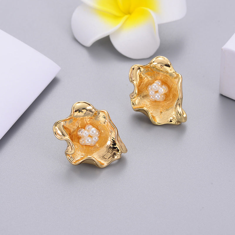 Trendy Flowery Pearl Geometric Earrings