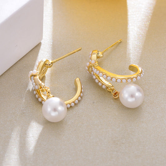 Pearly Gold Hoop Earrings
